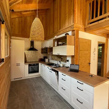 Chalet With Breathtaking Views Of Mont Blanc Σαλέ