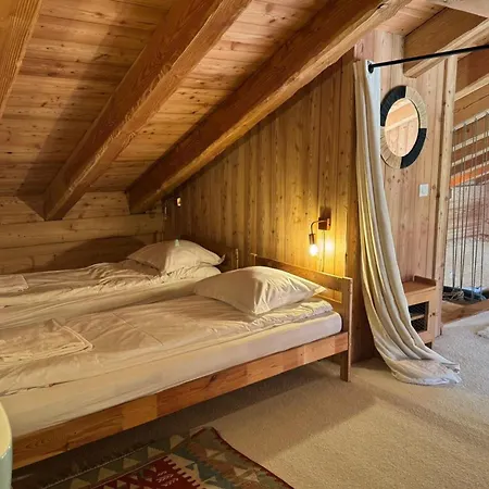 Chalet With Breathtaking Views Of Mont Blanc *